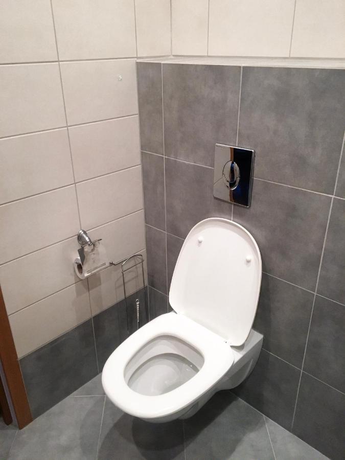 Room In Guest Room - Valensija - Large Suite Jurkalne Zewnętrze zdjęcie